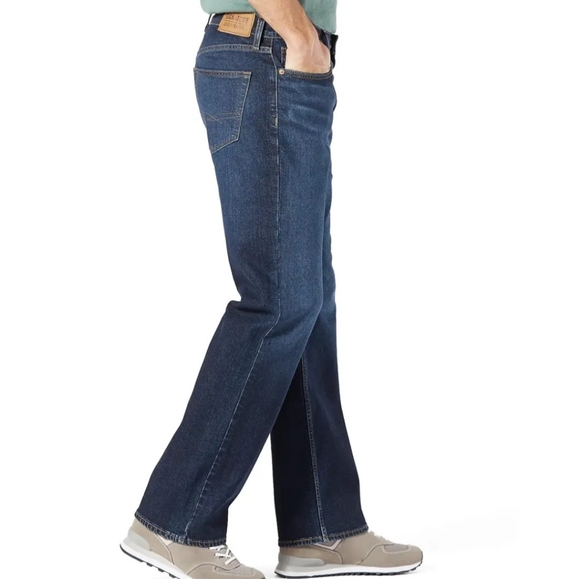 NWT Levis Signature by Levi Strauss Relaxed Fit Men's Size 42x32 PRICE FIRM - Picture 3 of 9